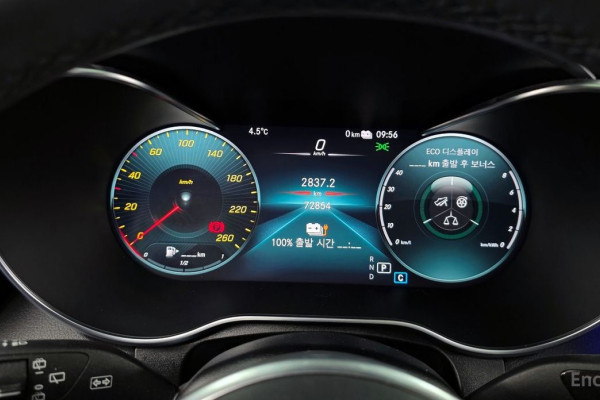 2021 Mercedes-Benz GLC с пробегом 72 854 км