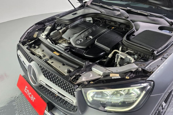 2021 Mercedes-Benz GLC с пробегом 141 569 км