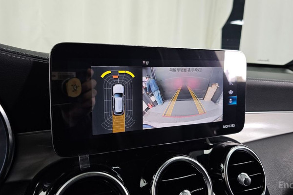 2021 Mercedes-Benz GLC с пробегом 109 226 км