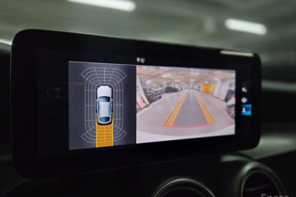 2021 Mercedes-Benz GLC с пробегом 46 410 км