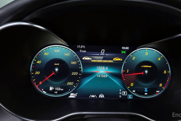 2021 Mercedes-Benz GLC с пробегом 141 569 км