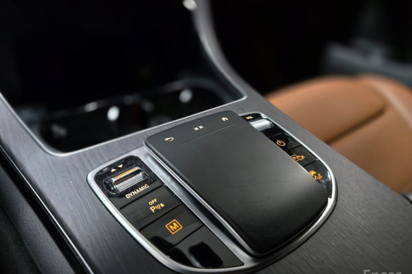 2021 Mercedes-Benz GLC с пробегом 46 410 км