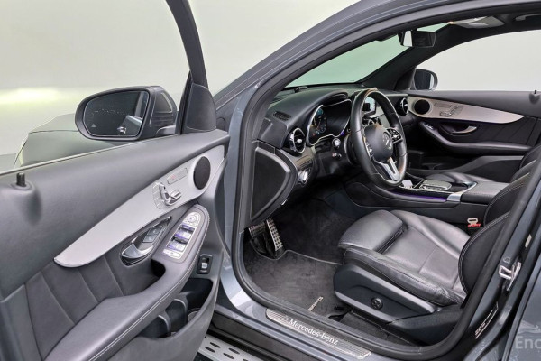 2021 Mercedes-Benz GLC с пробегом 141 569 км