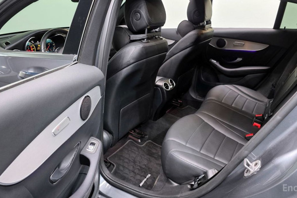 2021 Mercedes-Benz GLC с пробегом 141 569 км