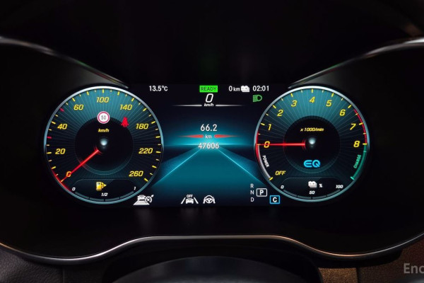 2021 Mercedes-Benz GLC с пробегом 47 606 км