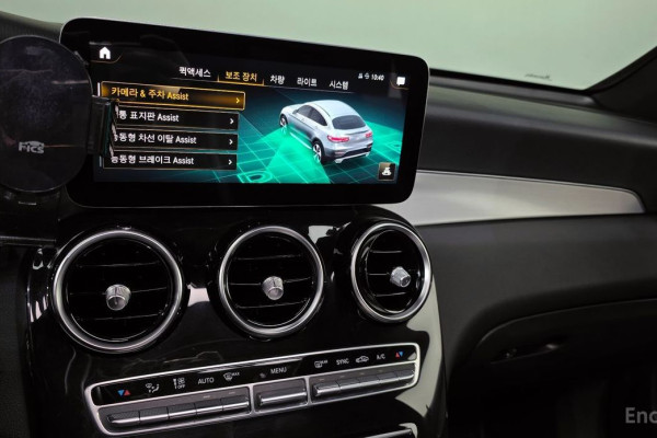 2021 Mercedes-Benz GLC с пробегом 141 569 км