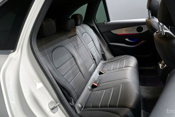 2021 Mercedes-Benz GLC с пробегом 47 606 км