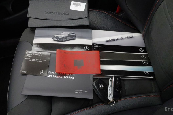 2022 Mercedes-Benz GLC с пробегом 49 267 км