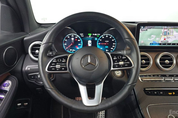 2021 Mercedes-Benz GLC с пробегом 58 952 км