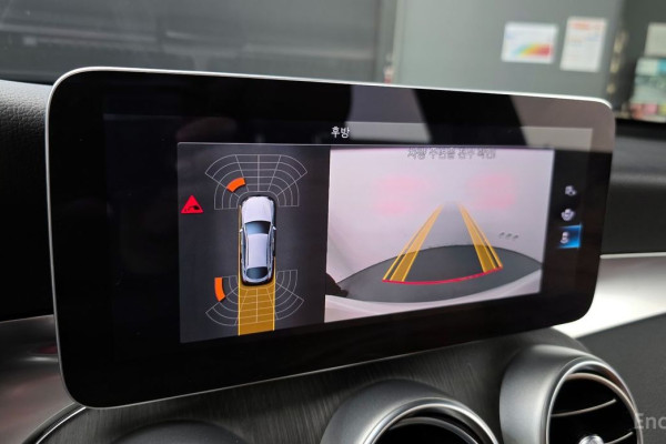 2021 Mercedes-Benz GLC с пробегом 66 121 км