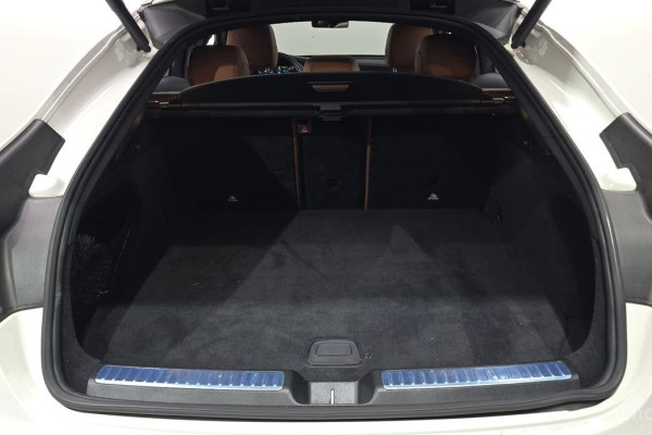 2021 Mercedes-Benz GLC с пробегом 58 952 км