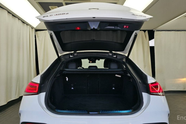 2021 Mercedes-Benz GLE с пробегом 141 763 км