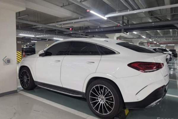 2022 Mercedes-Benz GLE с пробегом 84 026 км