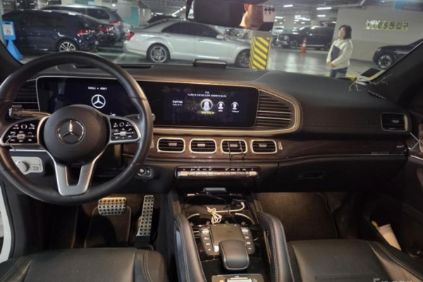 2022 Mercedes-Benz GLE с пробегом 84 026 км