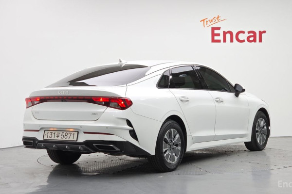 2022 Kia K5 с пробегом 42 743 км