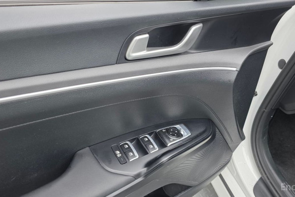 2022 Kia K5 с пробегом 42 743 км