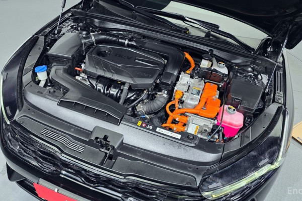 2021 Kia K5 с пробегом 102 401 км