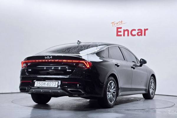 2022 Kia K5 с пробегом 33 657 км