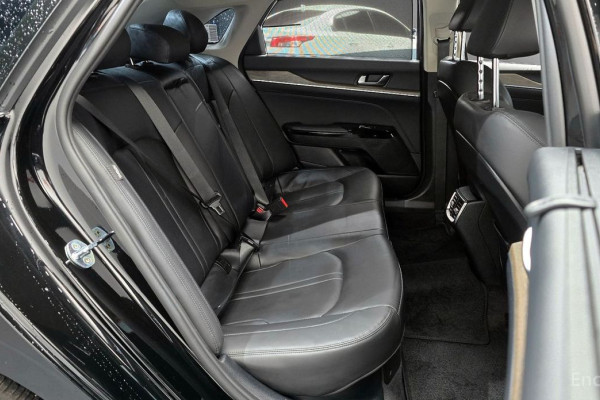 2022 Kia K5 с пробегом 33 657 км