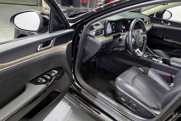 2021 Kia K5 с пробегом 102 401 км