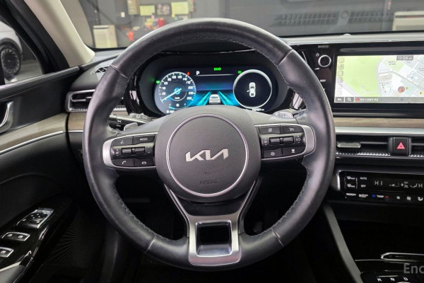 2021 Kia K5 с пробегом 102 401 км