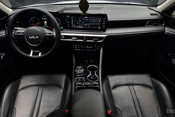 2022 Kia K5 с пробегом 112 570 км