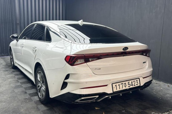 2021 Kia K5 с пробегом 109 766 км