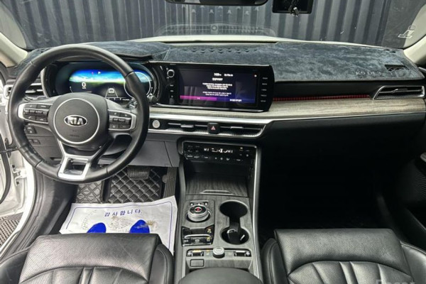 2021 Kia K5 с пробегом 109 766 км