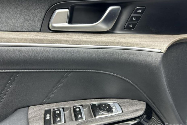 2021 Kia K5 с пробегом 109 766 км