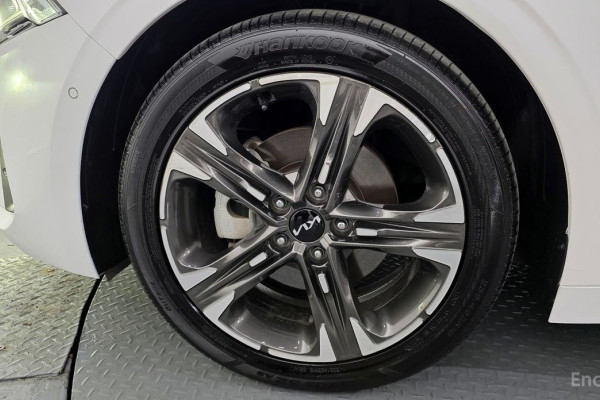 2022 Kia K5 с пробегом 57 245 км