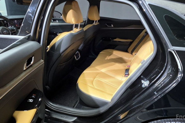 2021 Kia K5 с пробегом 137 077 км