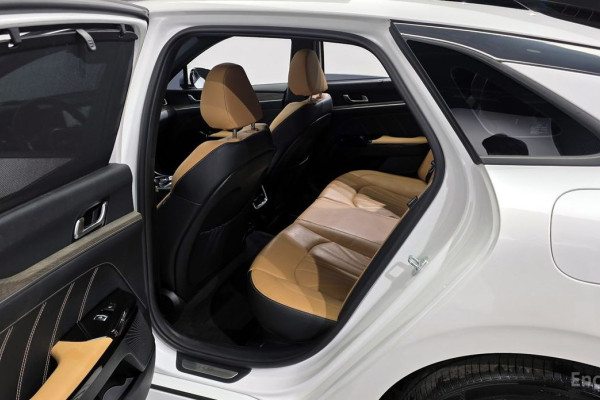 2022 Kia K5 с пробегом 57 245 км