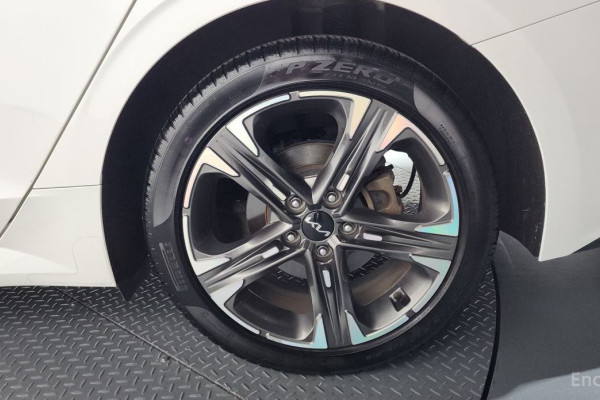 2022 Kia K5 с пробегом 80 404 км