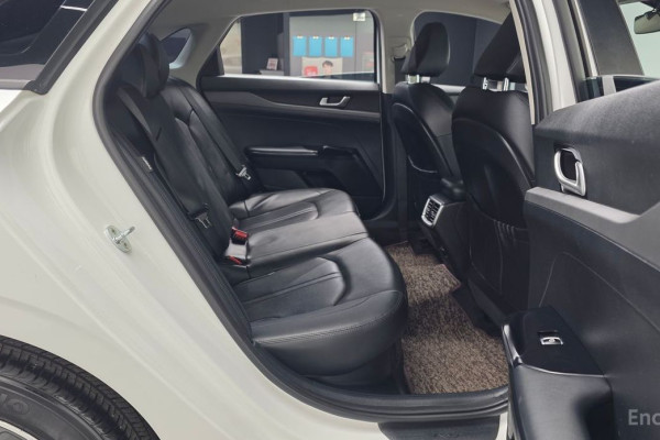 2021 Kia K5 с пробегом 65 684 км