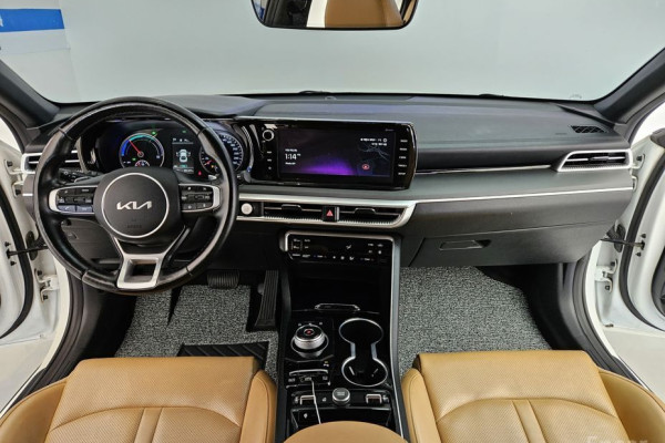 2022 Kia K5 с пробегом 83 127 км