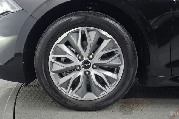 2022 Kia K5 с пробегом 57 076 км