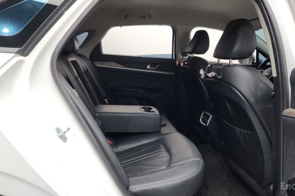 2022 Kia K5 с пробегом 80 404 км