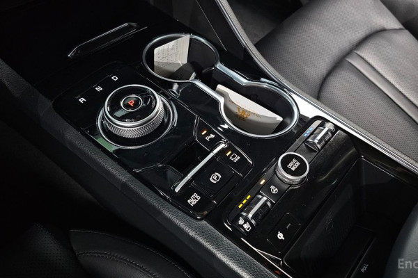 2022 Kia K5 с пробегом 57 076 км