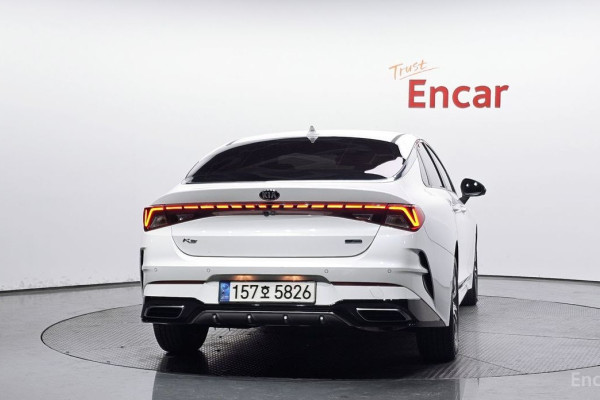 2021 Kia K5 с пробегом 135 428 км