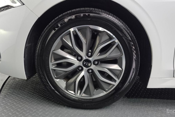 2021 Kia K5 с пробегом 135 428 км