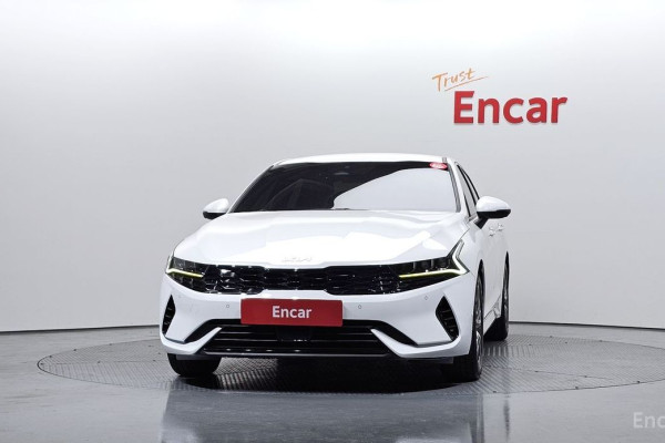 2022 Kia K5 с пробегом 72 974 км