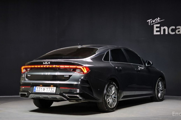 2022 Kia K5 с пробегом 70 409 км