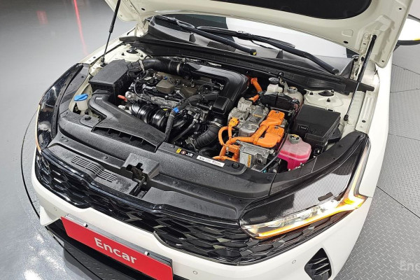 2022 Kia K5 с пробегом 72 974 км