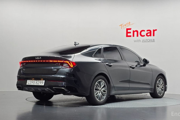 2022 Kia K5 с пробегом 131 405 км