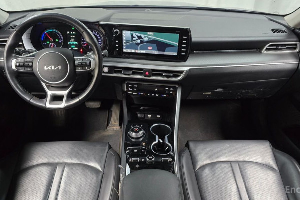 2022 Kia K5 с пробегом 131 405 км