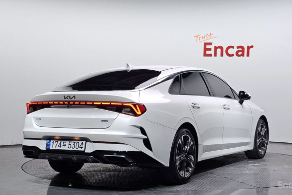 2022 Kia K5 с пробегом 82 323 км