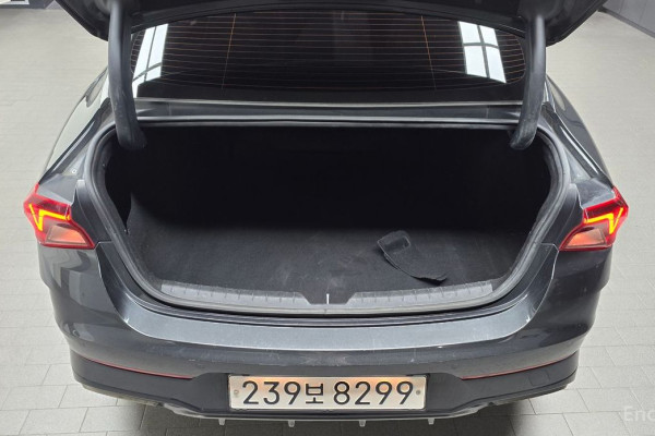 2022 Kia K5 с пробегом 131 405 км