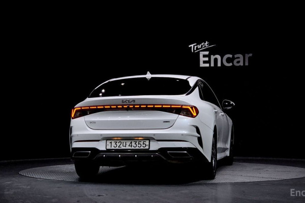 2022 Kia K5 с пробегом 97 239 км