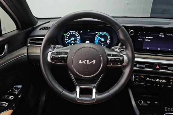 2022 Kia K5 с пробегом 72 974 км