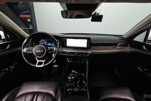 2022 Kia K5 с пробегом 82 323 км